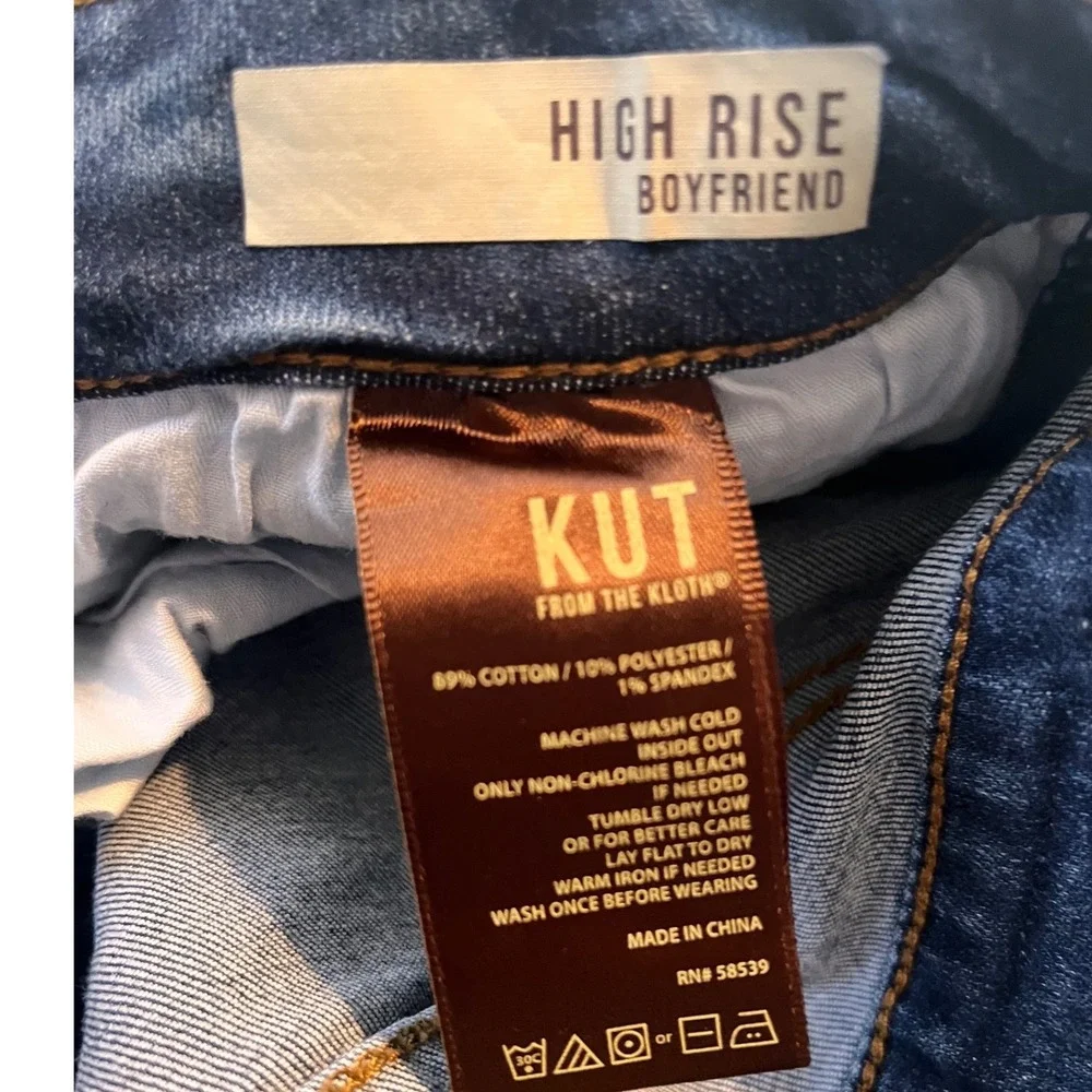 KUT from the Kloth High Rise Boyfriend Jeans Medium Wash‎ Distressed Size 14